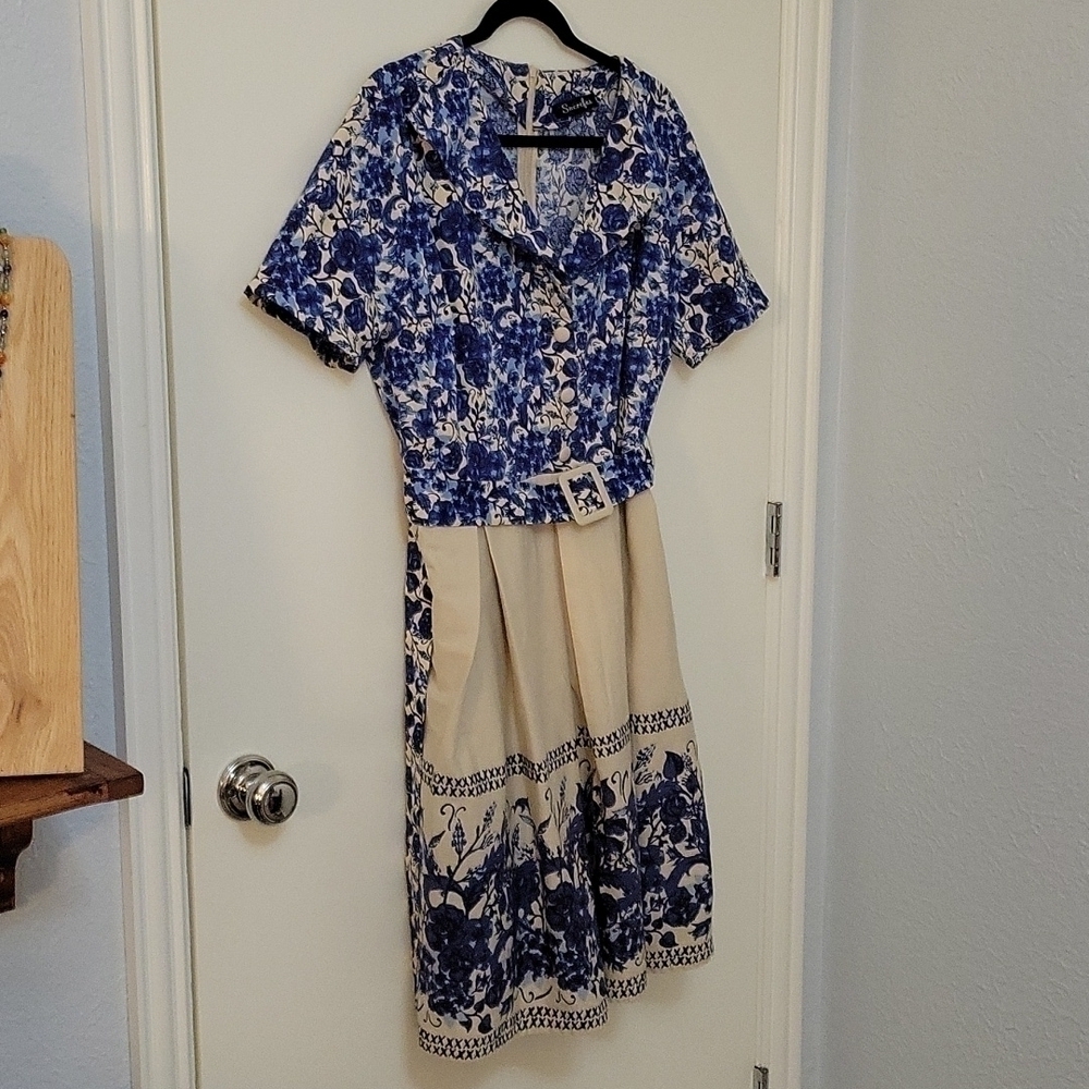 Sucrefas Retro 1940s floral belted Land Girl shirt dress - Picture 4 of 12